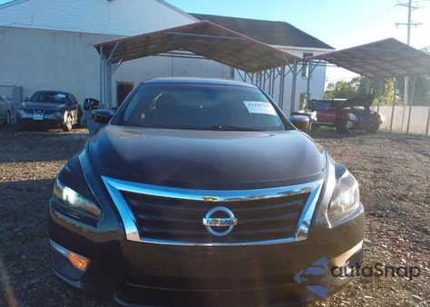 2013 Nissan Altima 2.5 S z USA, uszkodzony, nr VIN 1N4AL3AP2DC121048